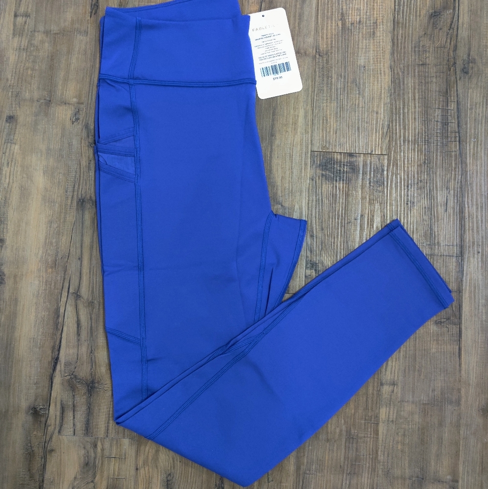 NWT Fabletics Trinity High Waisted Pocket Leggings